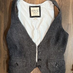 Esprit Wool and Silk Button-Up Vest with Pockets